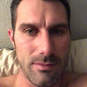 Meet your Posher, Derek